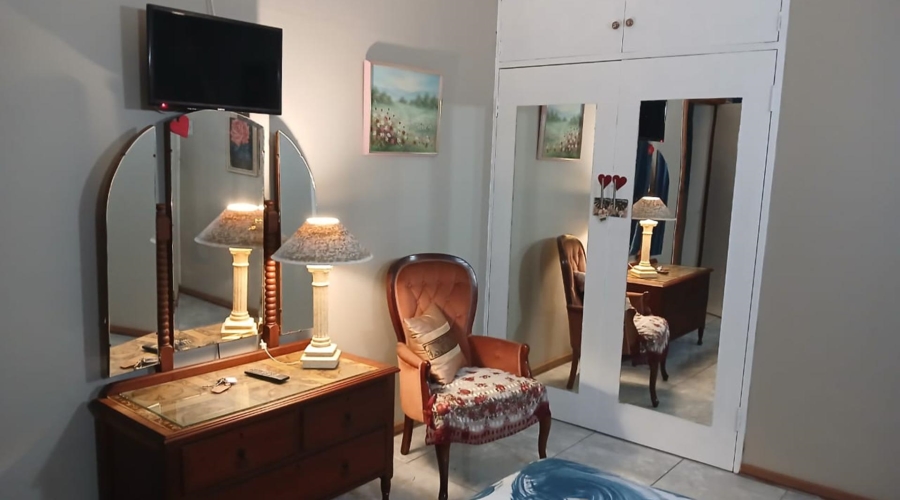6 Bedroom Property for Sale in Parys Free State